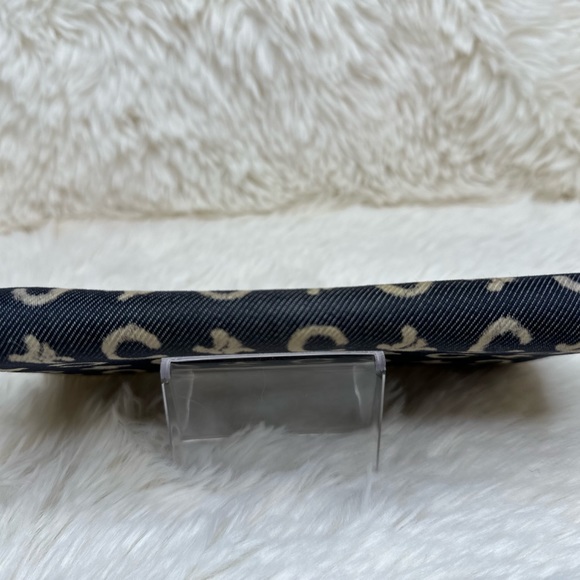 Celine Denim Zippy Long Wallet - Picture 6 of 15